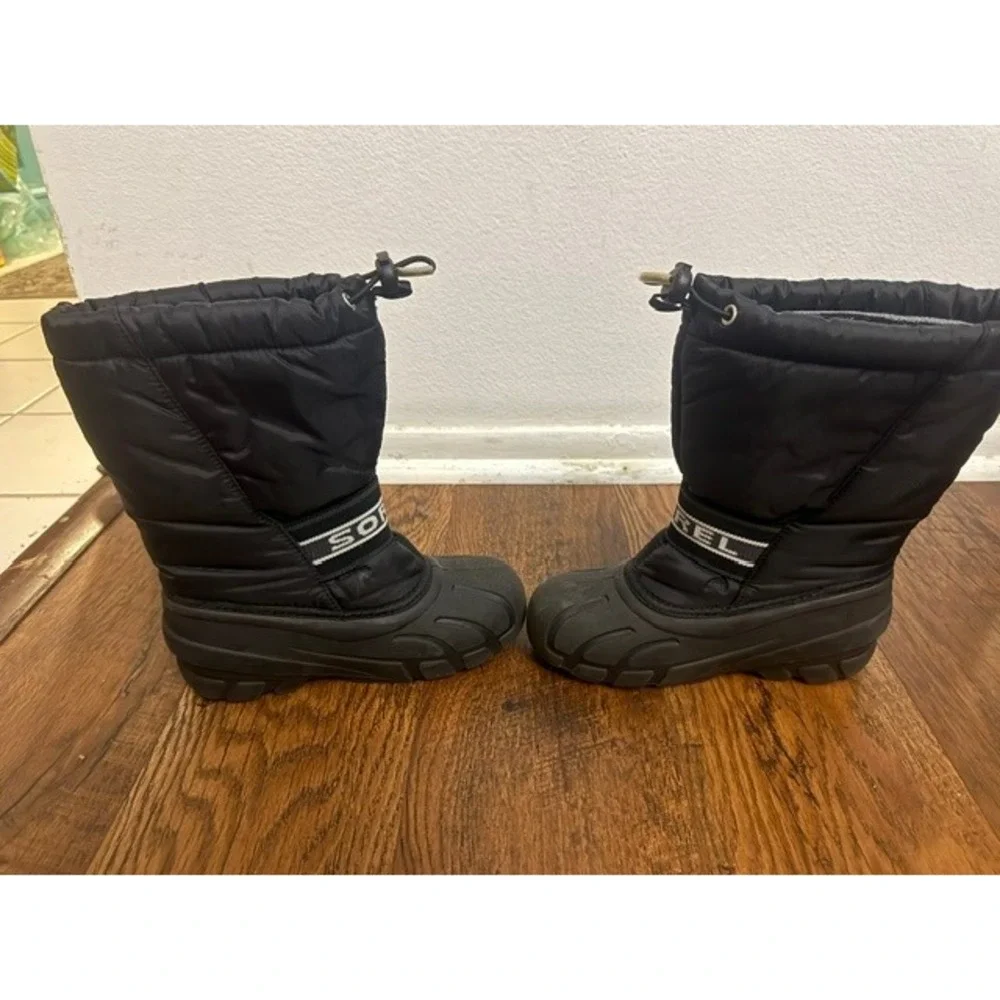 Sorel Kids Snow Commander Black Winter Boots NY1881-011 Size 1 USA
